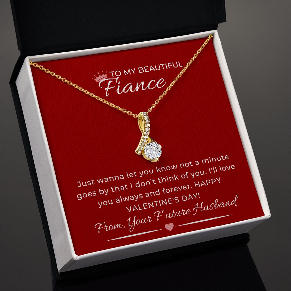 Alluring Beauty Necklace For Her on Valentine's Day