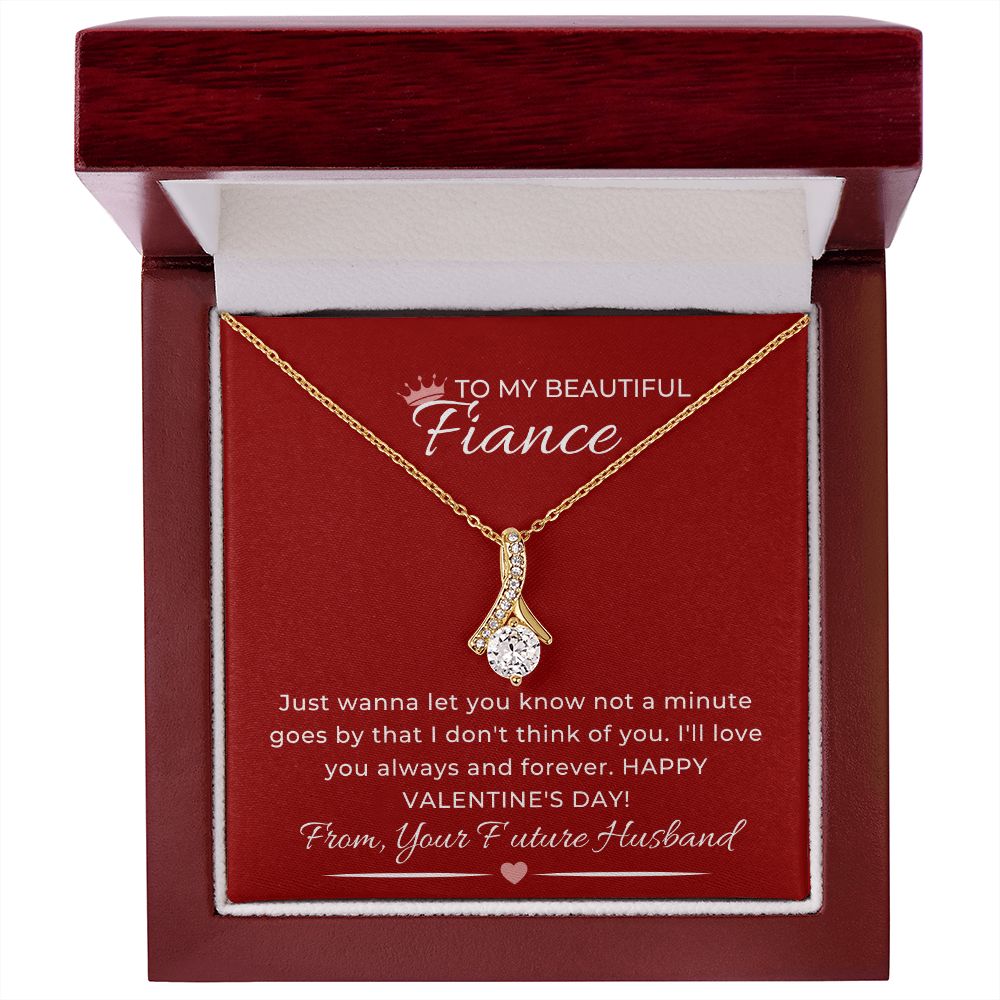 Alluring Beauty Necklace For Her on Valentine's Day
